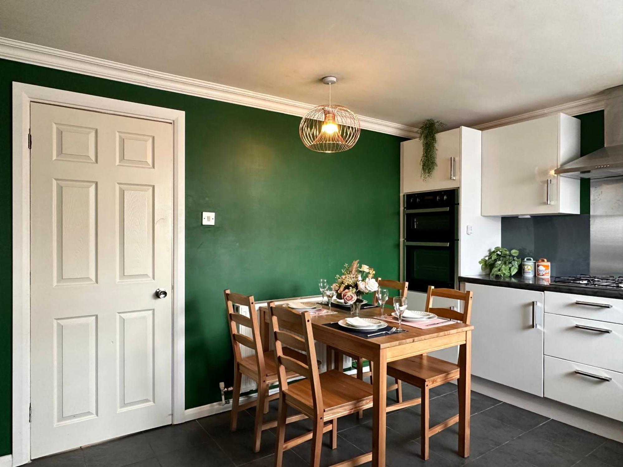 6 Guests House Old Trafford,Media City,City Centre, Free Parking Manchester Exteriör bild